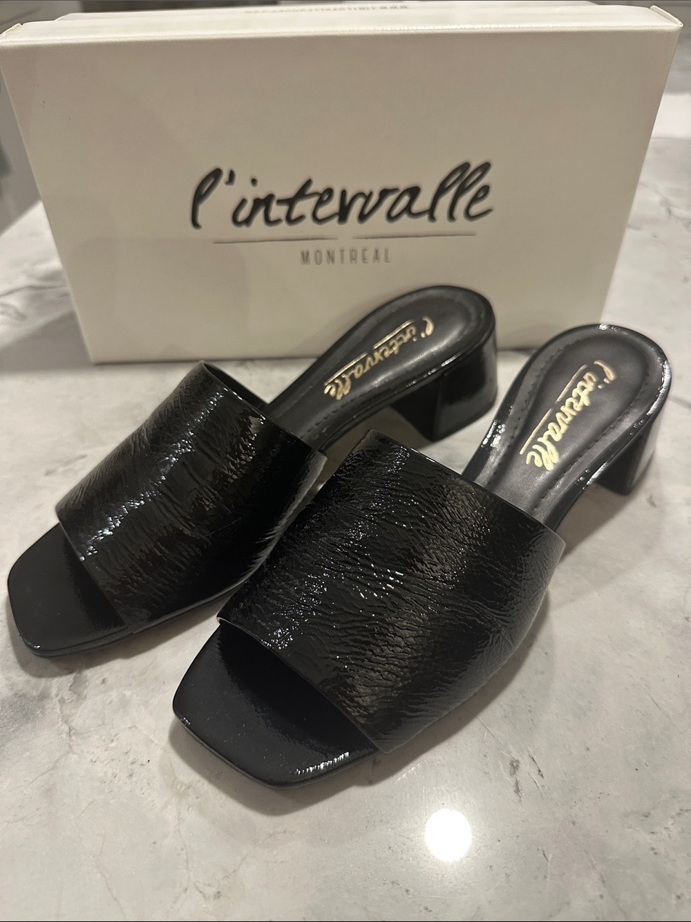 L’INTERVALLE Patent Leather Mule